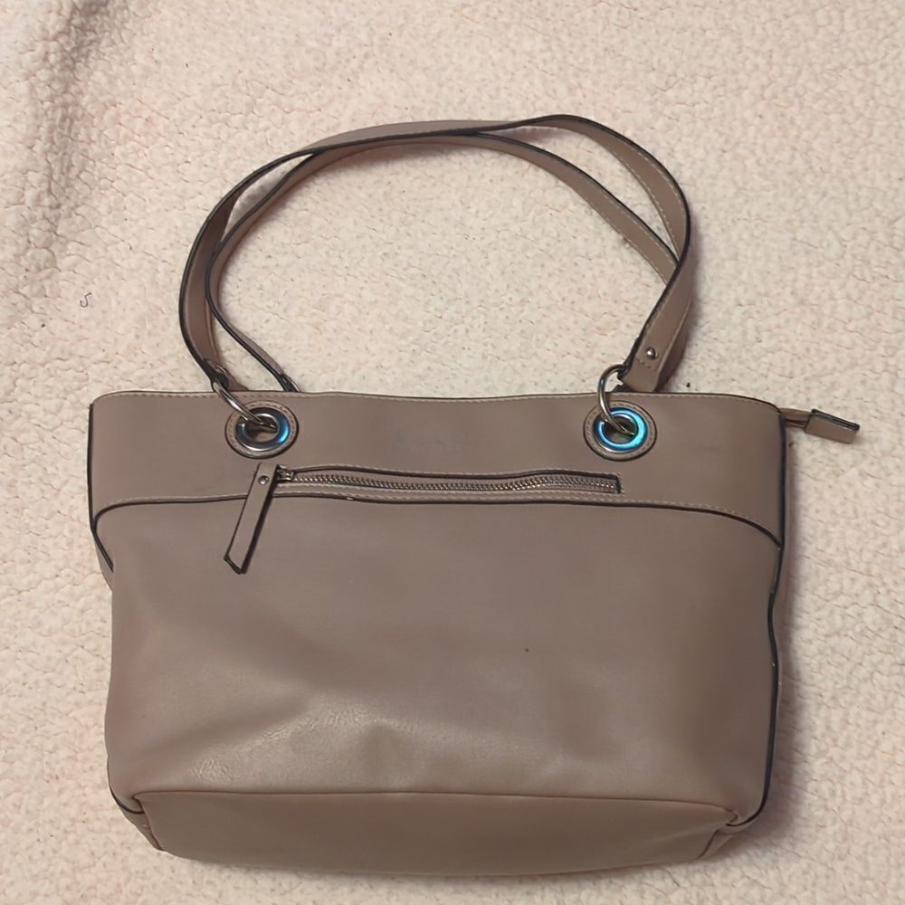 Nicole Miller Rafea design beautiful‎ gray w silver accents designer